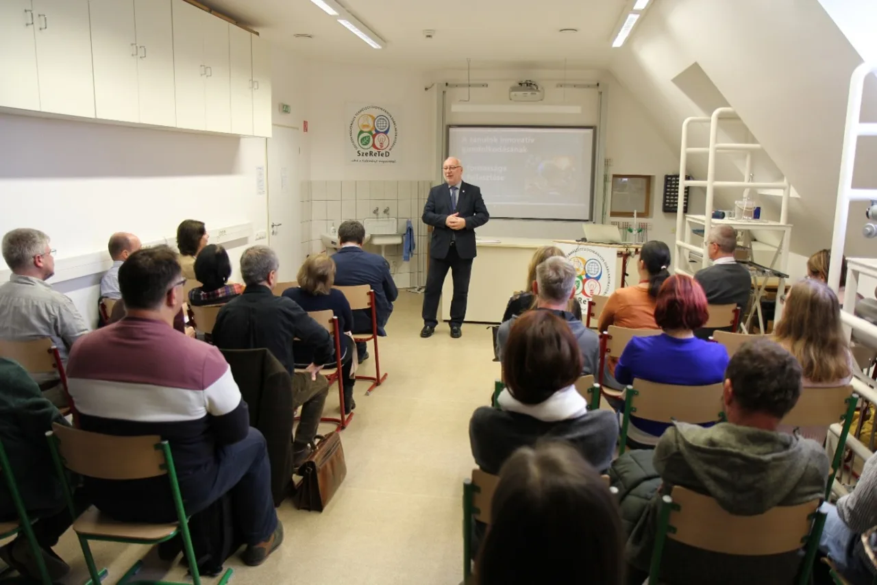 Szakmai műhelykonferencia a SzeReTeD Laborban
