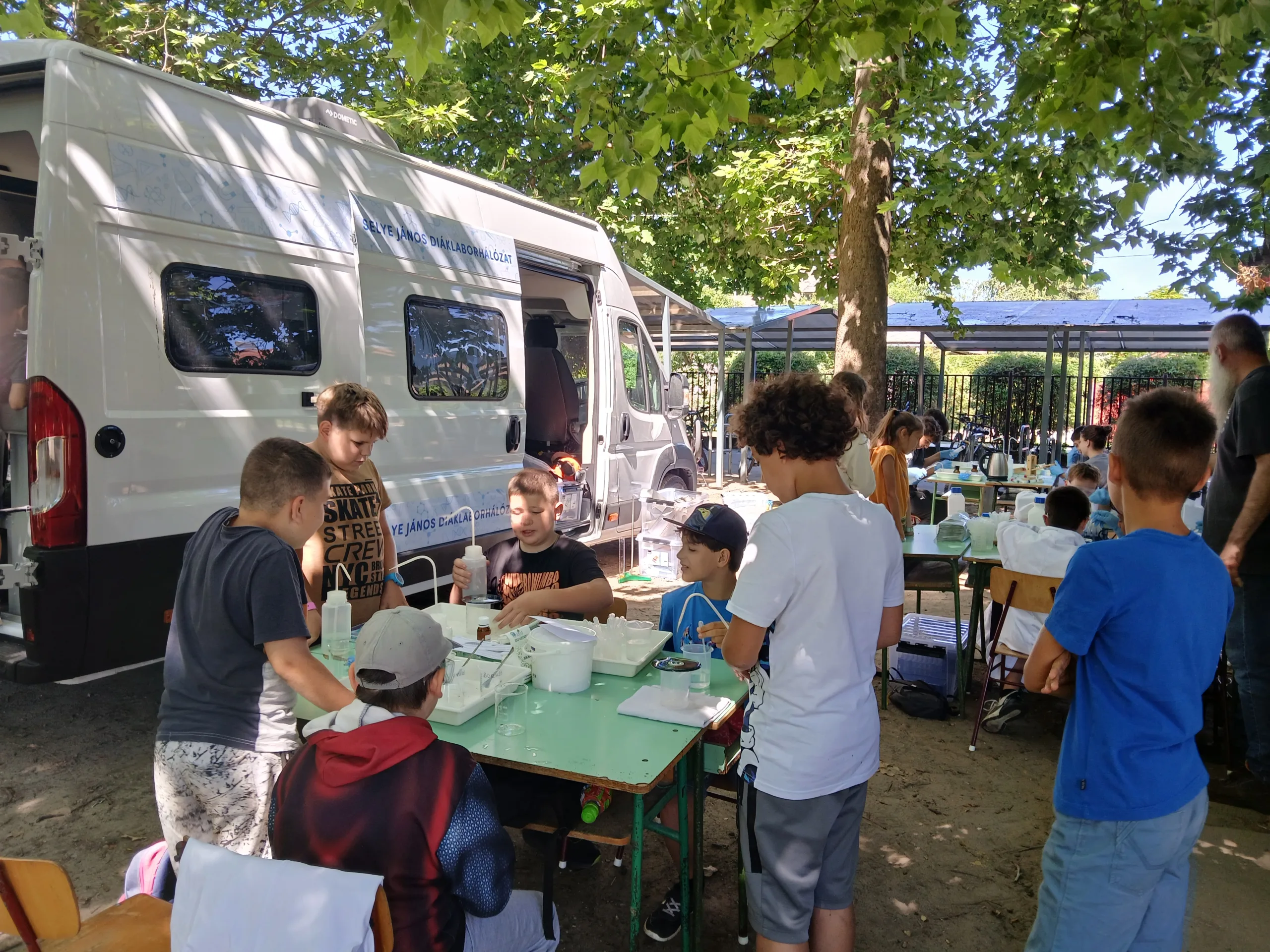 Mobillabor foglalkozás Lakiteleken